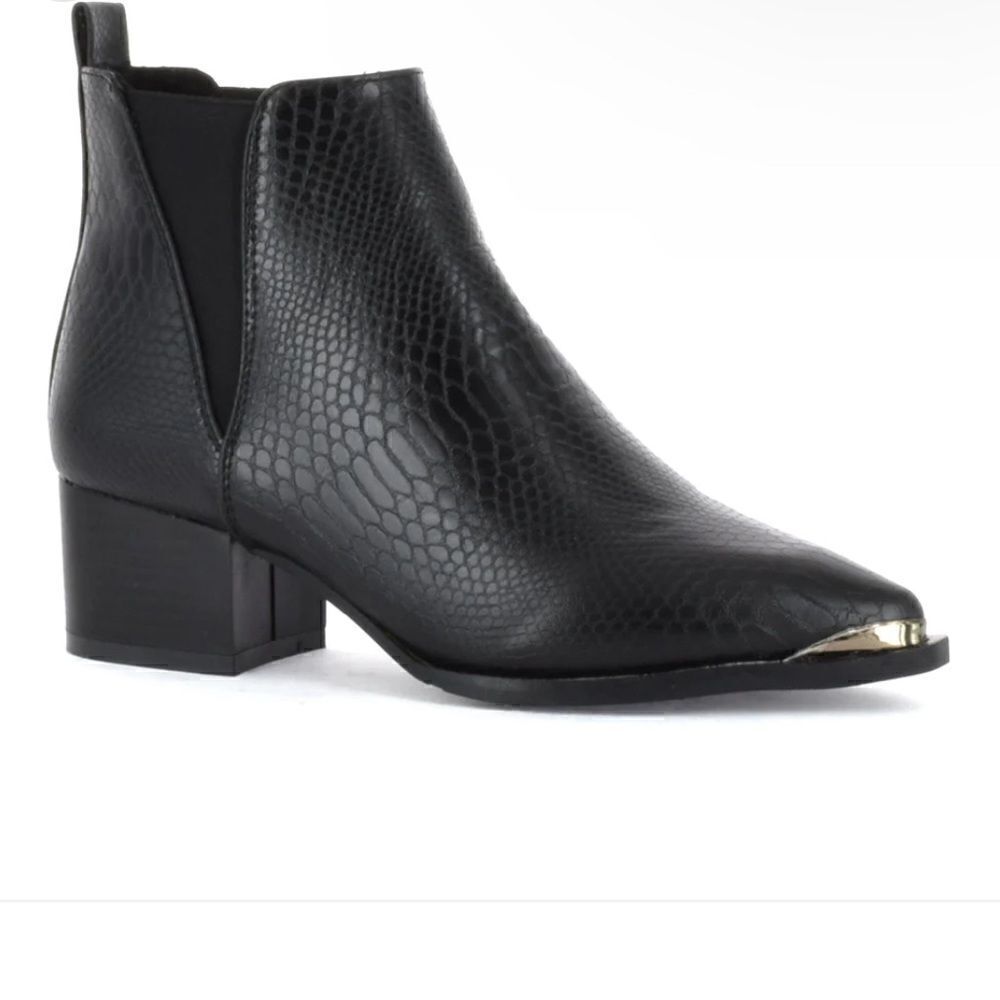 SEVEN7 Madison Python Pointed Bootie